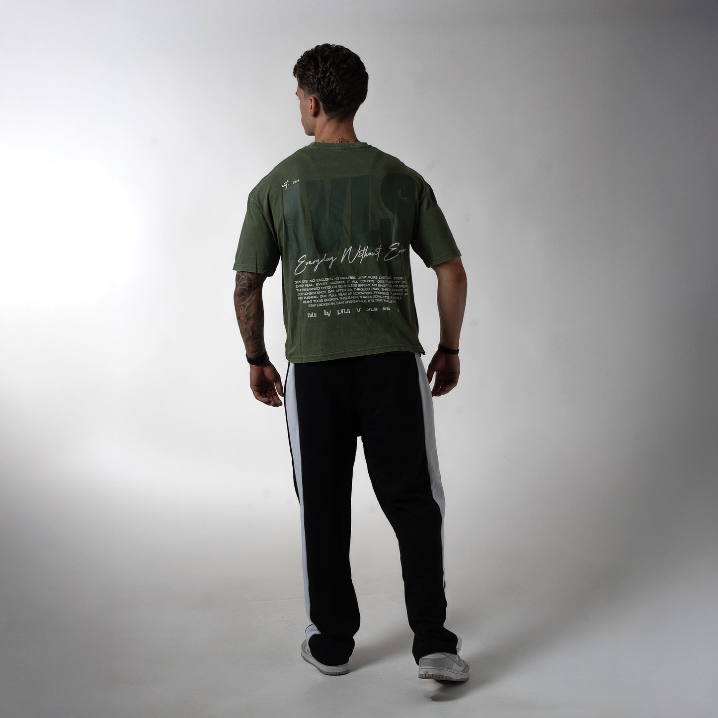 WITHOUT ERRORS BOXY PUMPCOVER - WASHED ARMY
