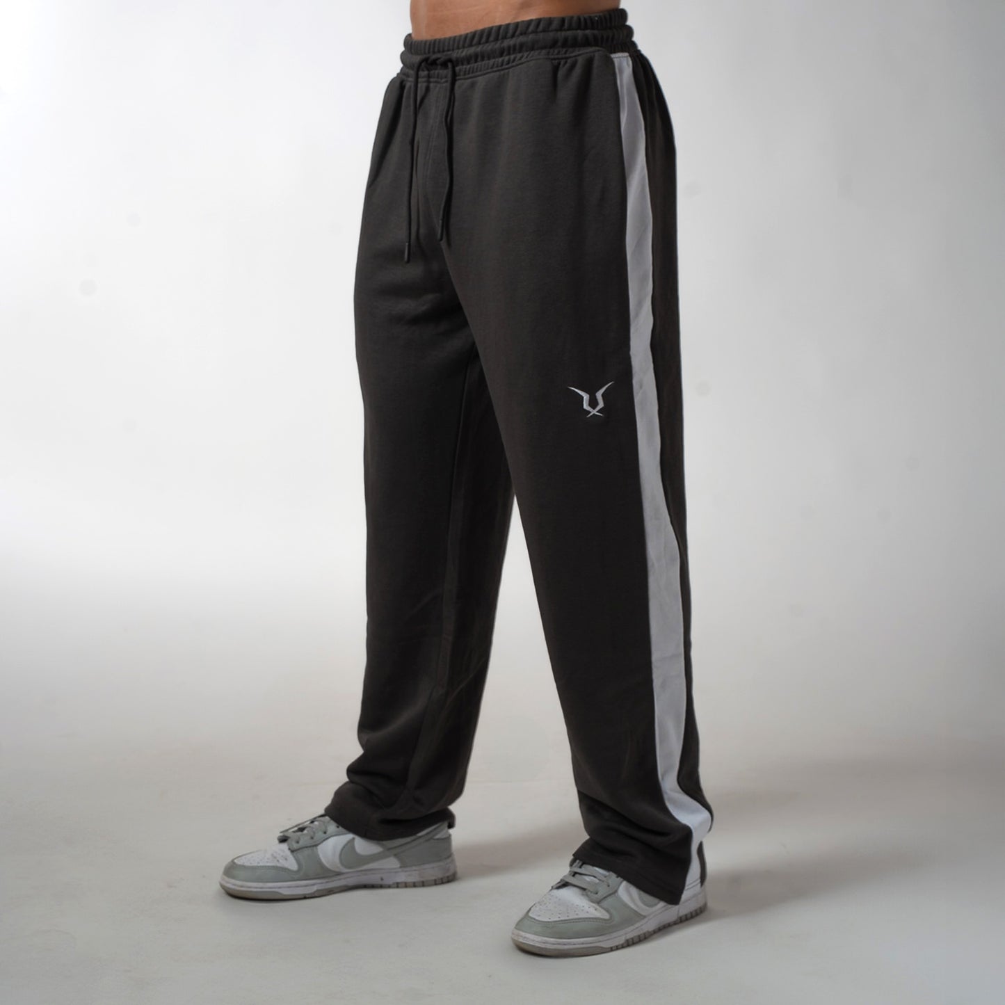 LINE JOGGER - SLATE GREY