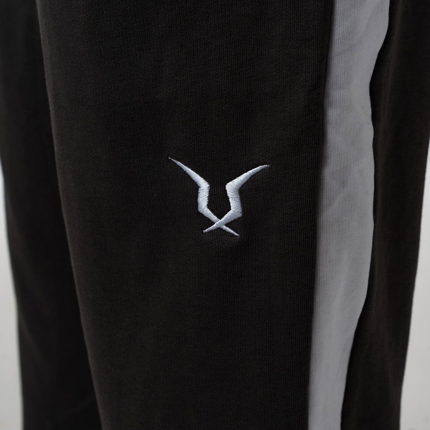 LINE JOGGER - SLATE GREY