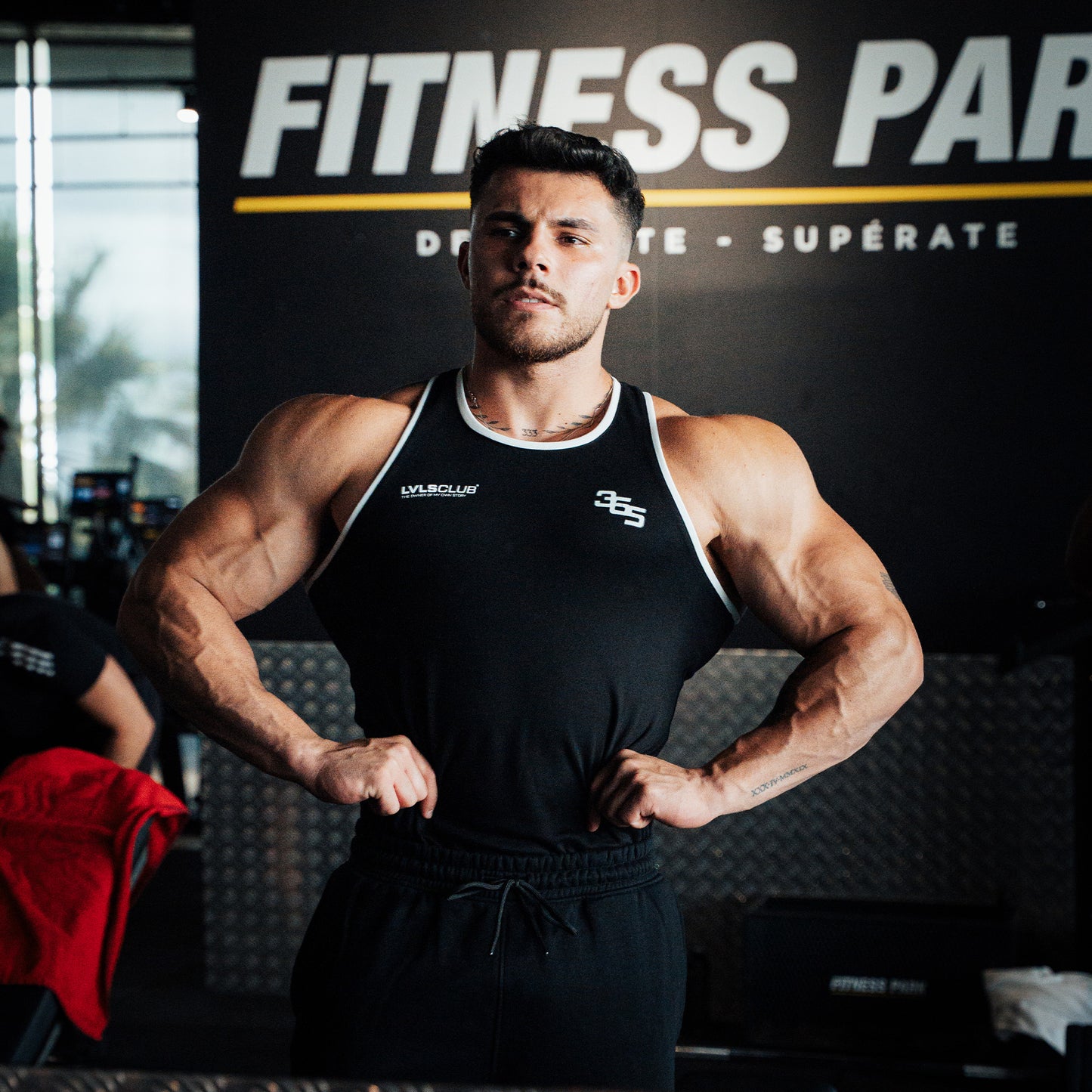 365 LVLS CLUB STRINGER - BLACK