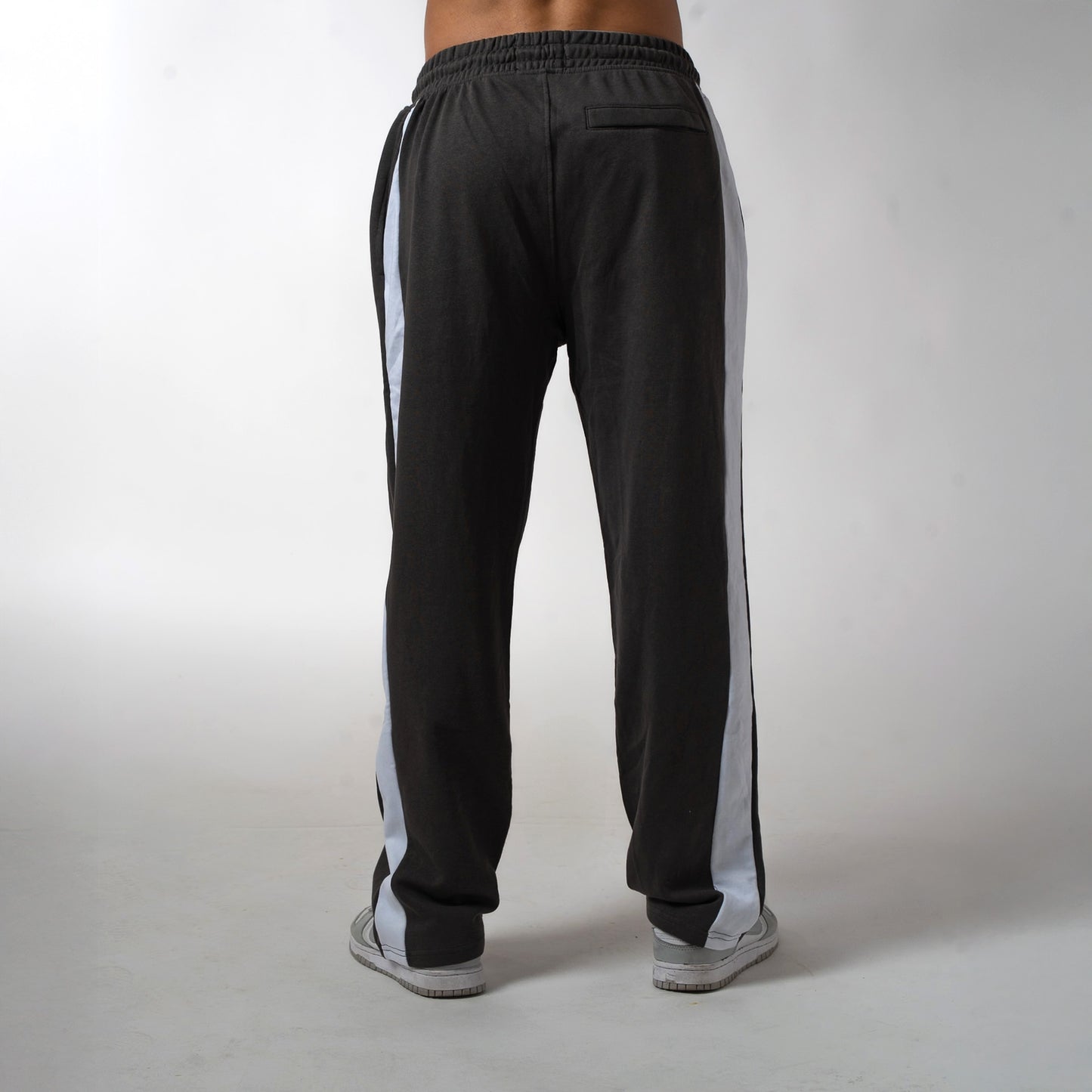 LINE JOGGER - SLATE GREY
