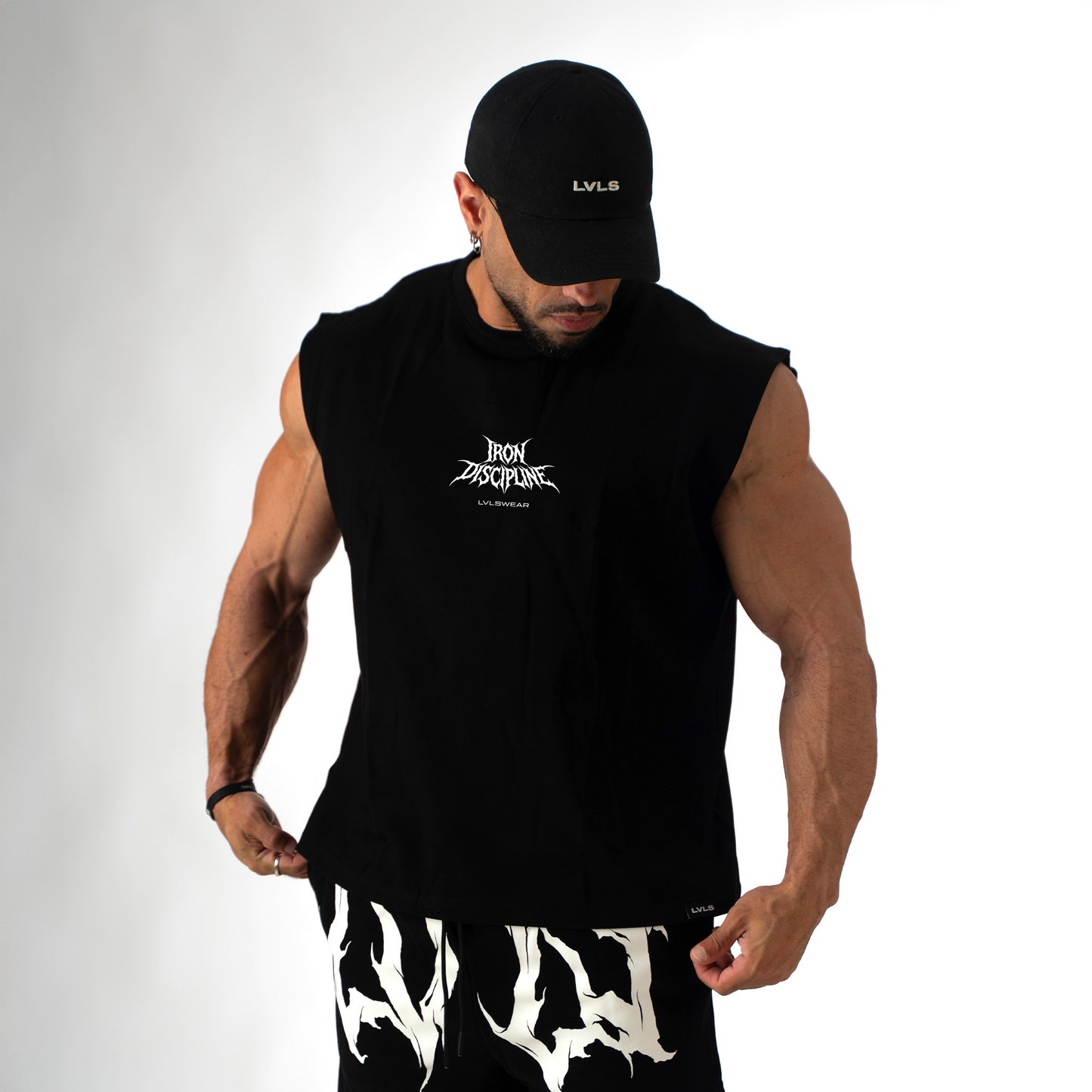 IRON DISCIPLINE V2 TANK - BLACK